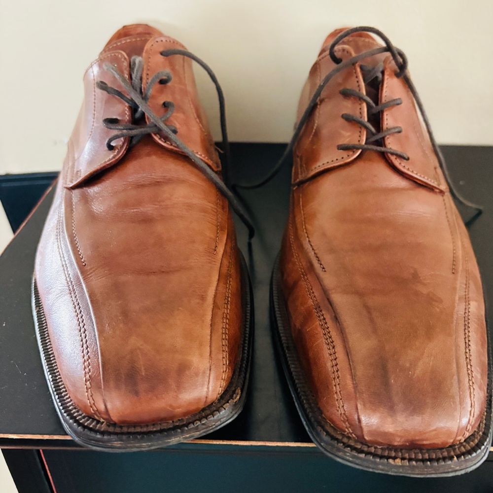 SOLD Aldo. Leather oxfords. Brown. Made in Romania. Men’s size 43/9. Fb